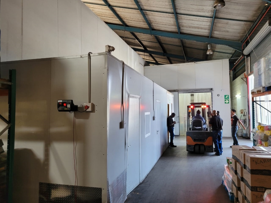 To Let commercial Property for Rent in Killarney Gardens Western Cape